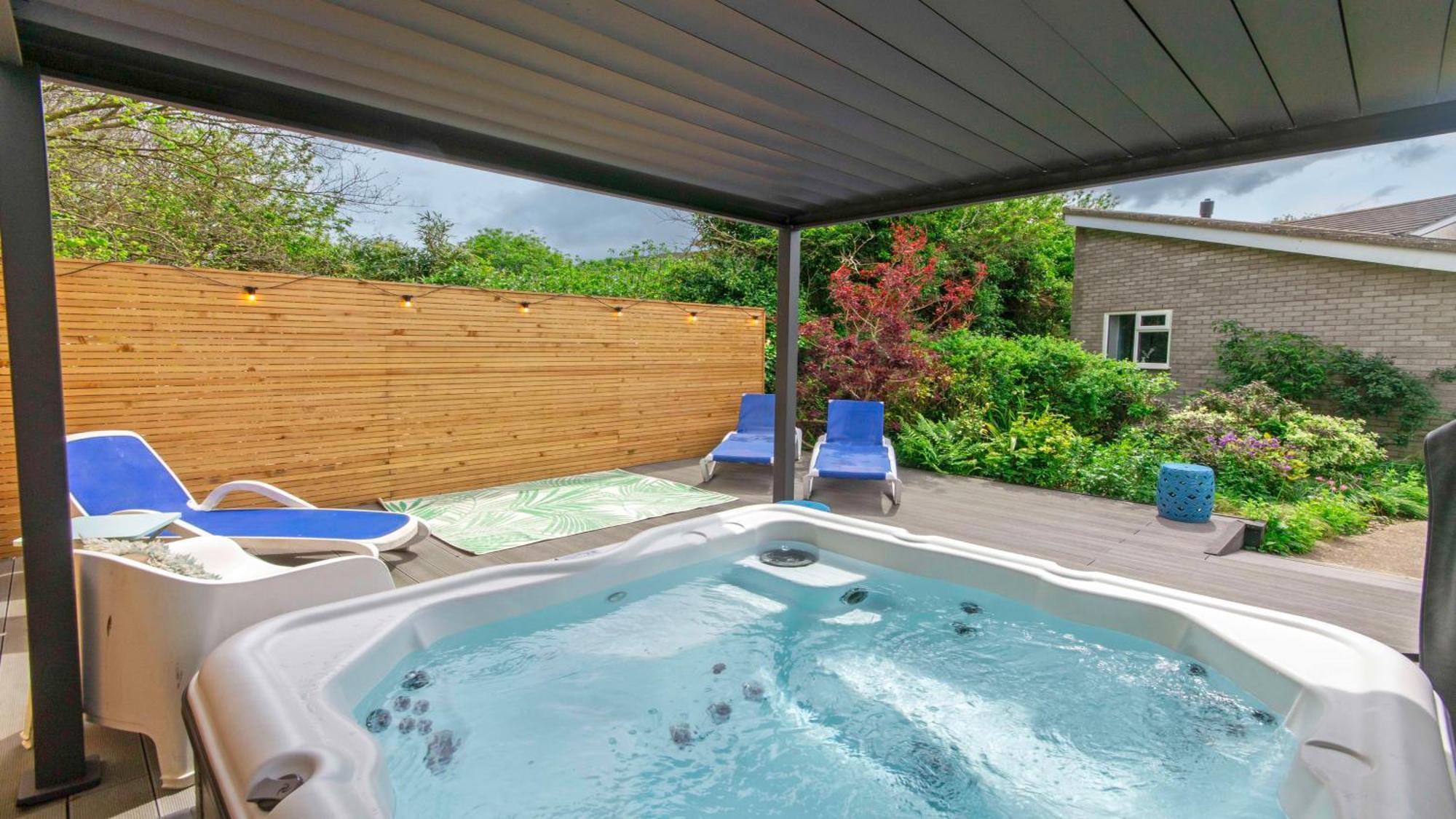 Ladywell Croyde - Super Stylish Large Home With Pool Table, Woodburner, Pizza Oven And Hot Tub Option, Sleeps 12 Exterior foto